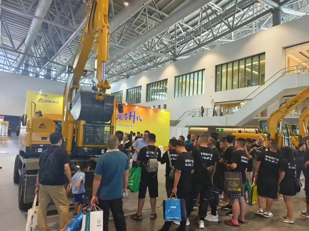 上熱門 廈門工程機(jī)械展 山東臨工～展位號(hào)6t08